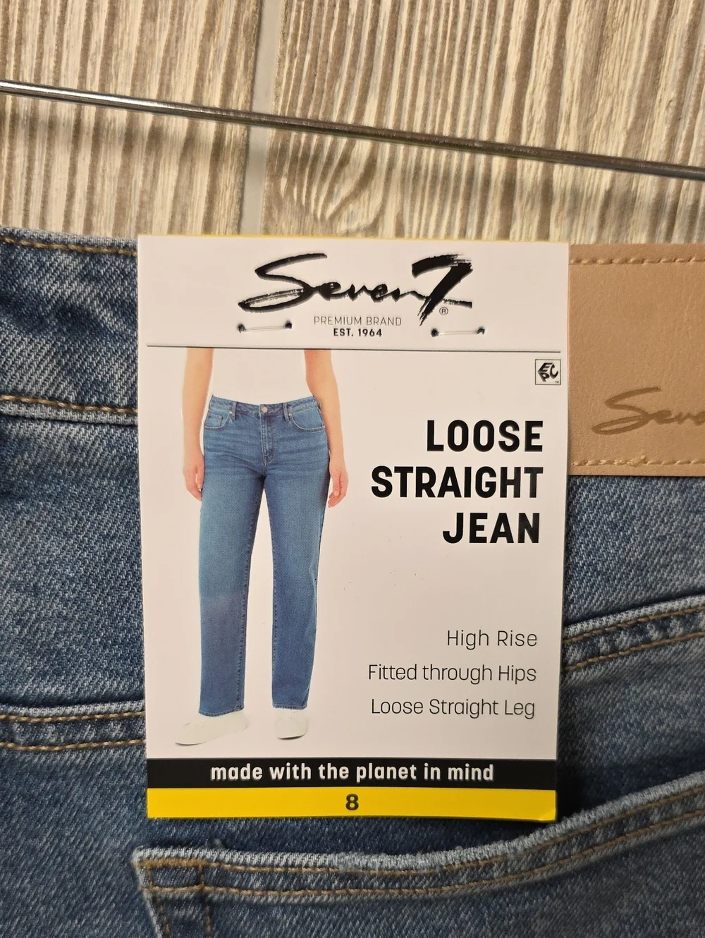 Seven7 Loose Straight Jeans High Rise Womens Size 8 NWT